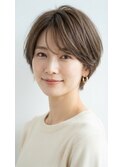 ひし形シルエット◎首元すっきり大人ショートボブ　30代40代50代