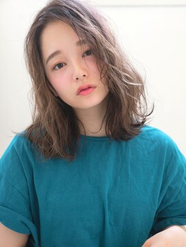 シー(see) センターパート×ニュアンスカール☆洒落感レトロウェーブ