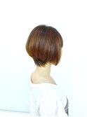 前下がりショート/ショートボブ/あごラインひし形くびれ