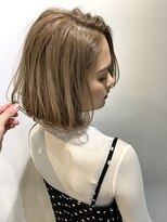 リバレッジ 広尾(Leverage)&nbsp;前下がりボブミルクティーベージュ【広尾/恵比寿】担当:大住