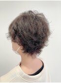 ペールグレージュのくせ毛風ナチュラルショート★★