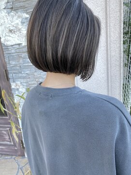 ロテ(LOTE.) ハイライト/髪質改善/ブリーチ/切りっぱなし/一宮/妙興寺