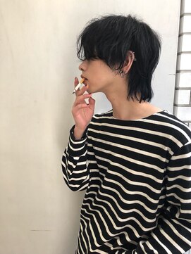 シン(syn) ミディアムウルフ