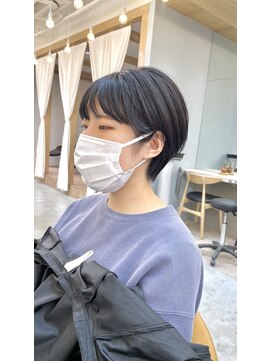ロンドアジュール 横浜(Lond azur) 暗髪でも透け感でます！マッシュショート！