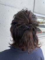 アチーブリス(achieve Liss)&nbsp;ヘアセット ナチュラル可愛いハーフアップくるりんぱ お呼ばれ