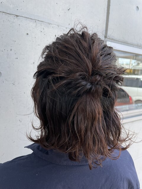 ヘアセット ナチュラル可愛いハーフアップくるりんぱ お呼ばれ