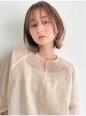 外はねボブ / ベージュ