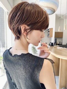 サークル(circle) クールショート20代30代40代50代小顔ショートボブベリーショート