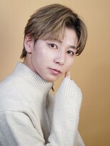 オーシャントーキョー 渋谷(OCEAN TOKYO)&nbsp;ナチュラルセンターパートミルクティーベージュ