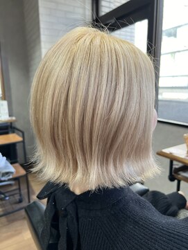 ビスイル 秋葉原店(Vis ill) ミルクティー/ベージュ/透明感/外国人風カラー/美肌/小顔