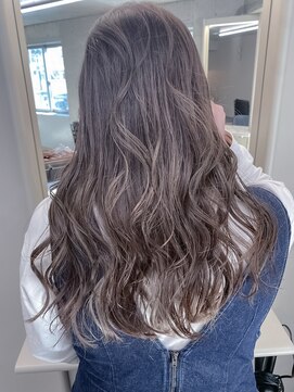 エウペ 渋谷(WEUPE) 斜めバング/グレージュカラー/デザインカラー/シルキーベージュ