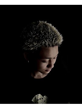 ブレイズ コクラ(BLAZE KOKURA) スパイキーショート