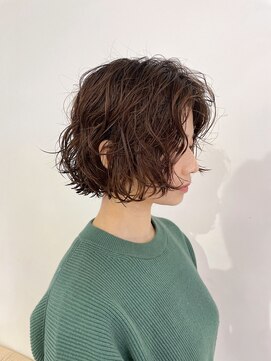 ツナグ(tsunagu) 根本から動くボブパーマ