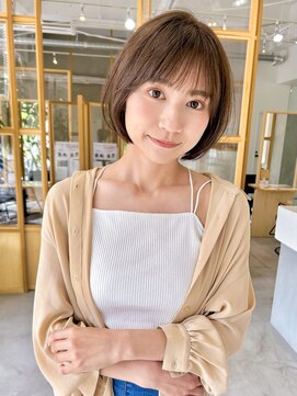 フェリアファム 北千里(FERIA fam) インナーカラー/ハイライト/レイヤーカット/髪質改善  宮本