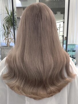 ロウル 渋谷(LOWRL) ブラウンミルクティー