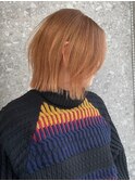 ハイトーンカラー外国人風ボブ切りっぱなし外ハネナチュラルボブ