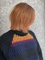 サンク 原宿 表参道(cinq)&nbsp;ハイトーンカラー外国人風ボブ切りっぱなし外ハネナチュラルボブ