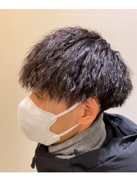 ダーチャ(Datsche) ツイスパマッシュ　　　ツイストスパイラルパーマ