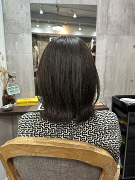 ルアン(Luan) オリーブグレージュ