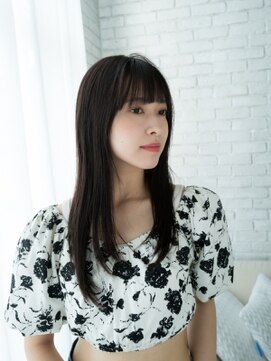 ヘアアンドリラクゼーション シャッセ(Hair&Relaxation SASE) レイヤーカット