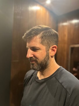 ザバーバーアドレス 代官山(THE BARBER) 刈り上げパートスタイル メンズカット/代官山/中目黒/恵比寿