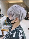 ダブルカラーシルバーツーブロック韓国マッシュブリーチデザイン