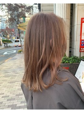 柔らかな質感のピンクベージュ