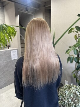 パロ(PALO) ブロンド/ハイトーン/ホワイトベージュ