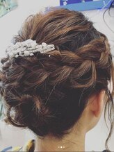 アクアリッシュ ヘアー(Aqualish Hair) ヘアセット