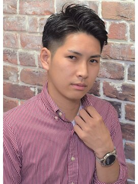 クオンヒール(QUON HEAL) 刈り上げ七三アップバングニュアンスパーマテーパーフェードｎ