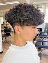 ウェイビーエフティフィフス 横浜西口(WAVEY ft.fifth)&nbsp;メンズマッシュメンズヘア波巻きスパイラルパーマ波巻きパーマ