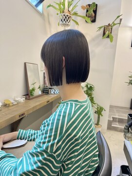 ヌーク(nuuk) ぷつっとボブ【似合わせカット】