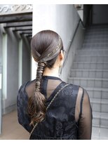 ヘアアレンジメント ボガスティーズ 溝の口店(Hair arrangement Vogusty's)&nbsp;タイトポニー/結婚式/お呼ばれヘア/ヘアアレンジ