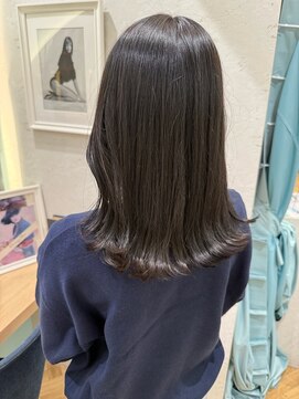 ロンドプランタン 恵比寿(Lond Printemps) ミニウルフ黒染め髪質改善縮毛矯正酸性ストレートレイヤー