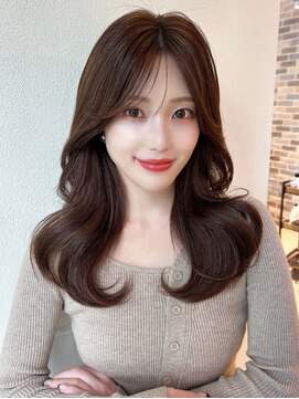 アフロートフクオカ(AFLOAT FUKUOKA) 【AFLOAT福岡】小顔前髪ありひし形レイヤーカット