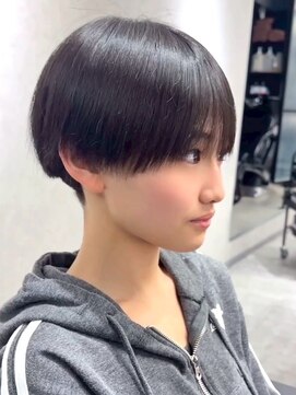 ナチュラル 渋谷(NATURAL) フェザーパーマ/スパイキーショート/サーフカール[メンズ/渋谷]