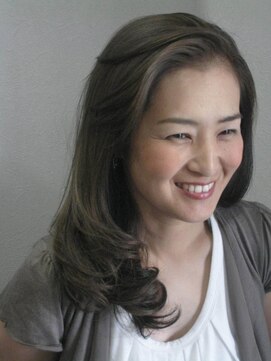 アクロス(across) ナチュラルエレガント