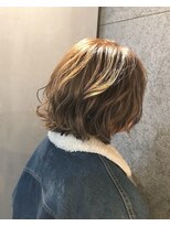 ルカ(RUCA)&nbsp;アイシーグレイの切りっぱなしボブ☆RUCA work style