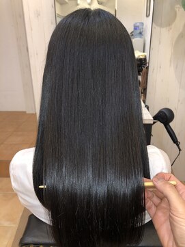 アコンプリッシュ 代官山 恵比寿(accomplish) クリスタルミネコラ