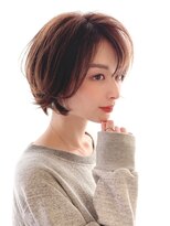 レウナ 外苑前(Reuna)&nbsp;20代30代40代大人可愛いニュアンスショートボブ　小顔ショート