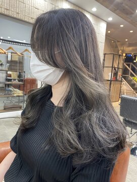 クロムス(clomus) 【clomus】暗髪×韓国レイヤーカット