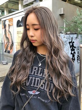 ピープスアンドスー 表参道 渋谷(Peeps&Suu.) 透明感カラー ミルクティーベージュ グレージュ ケアブリーチ