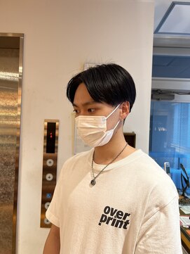 エクリ 麻布十番(equri) ニュアンスセンターパート