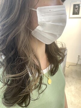 ナンバースリー 溝の口店(Number Three) インナーベージュ