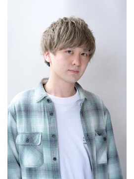 アーツ 茅ヶ崎(arts) ツーブロックマッシュ/束間ショート/波巻き/ハイライト/ツイスパ