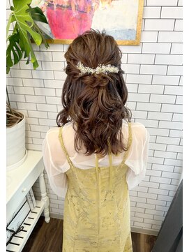 リール(THE RIRE.) ＊THE  RIRE.  ハーフアップアレンジ＊