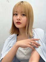 グリンプス 大濠店(Glimpse) 外ハネボブ ホワイトブロンド シースルーバング ブリーチ