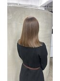 柔らかベージュ