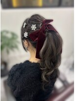 ベルグロー 北新地上通り店(BELLEGROW)&nbsp;リボンが際立つポニーテール