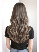 ヘアサロン エフ 渋谷(F)&nbsp;#バレイヤージュ　#オリーブベージュ　#ベージュブロンド